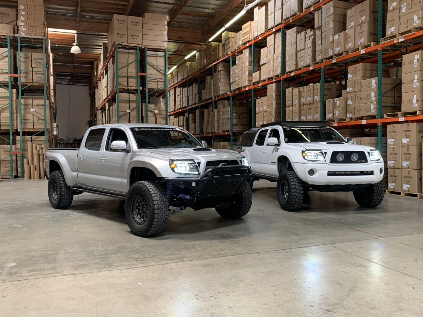 05-11 Toyota Tacoma NOVA-Series LED Projector Headlights Black - Image 3