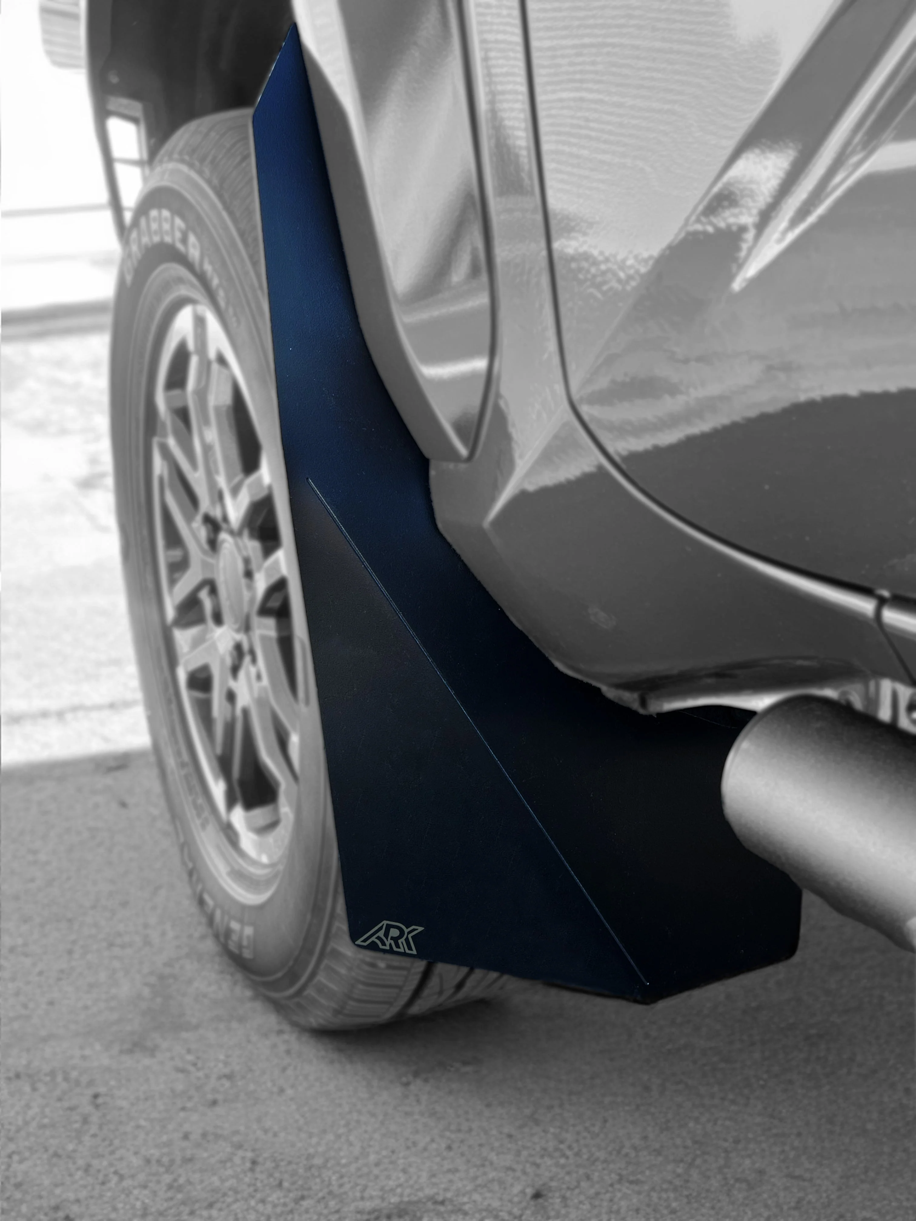 2024+ Toyota Tacoma TriXpoly Mudflaps - Image 9