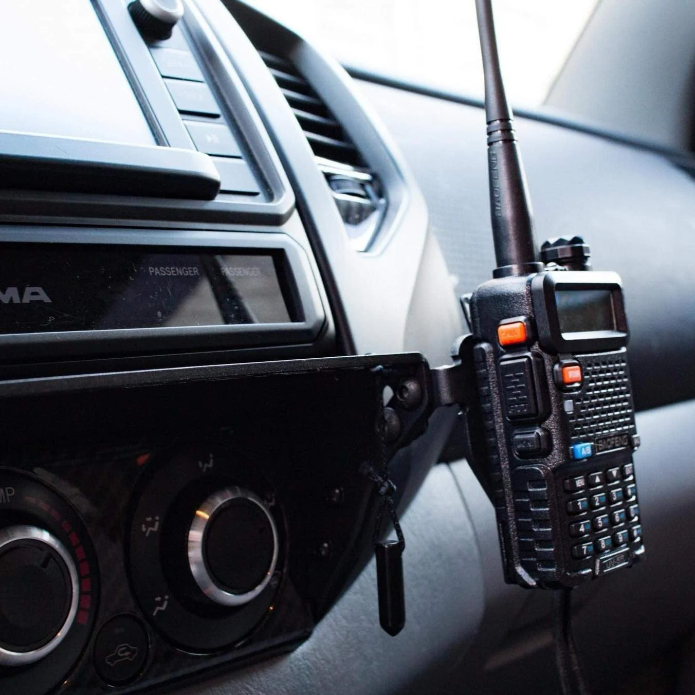 2nd Gen Tacoma (05 - 15) Center Console Modular Accessory Dash Mount (MAM) - Image 16