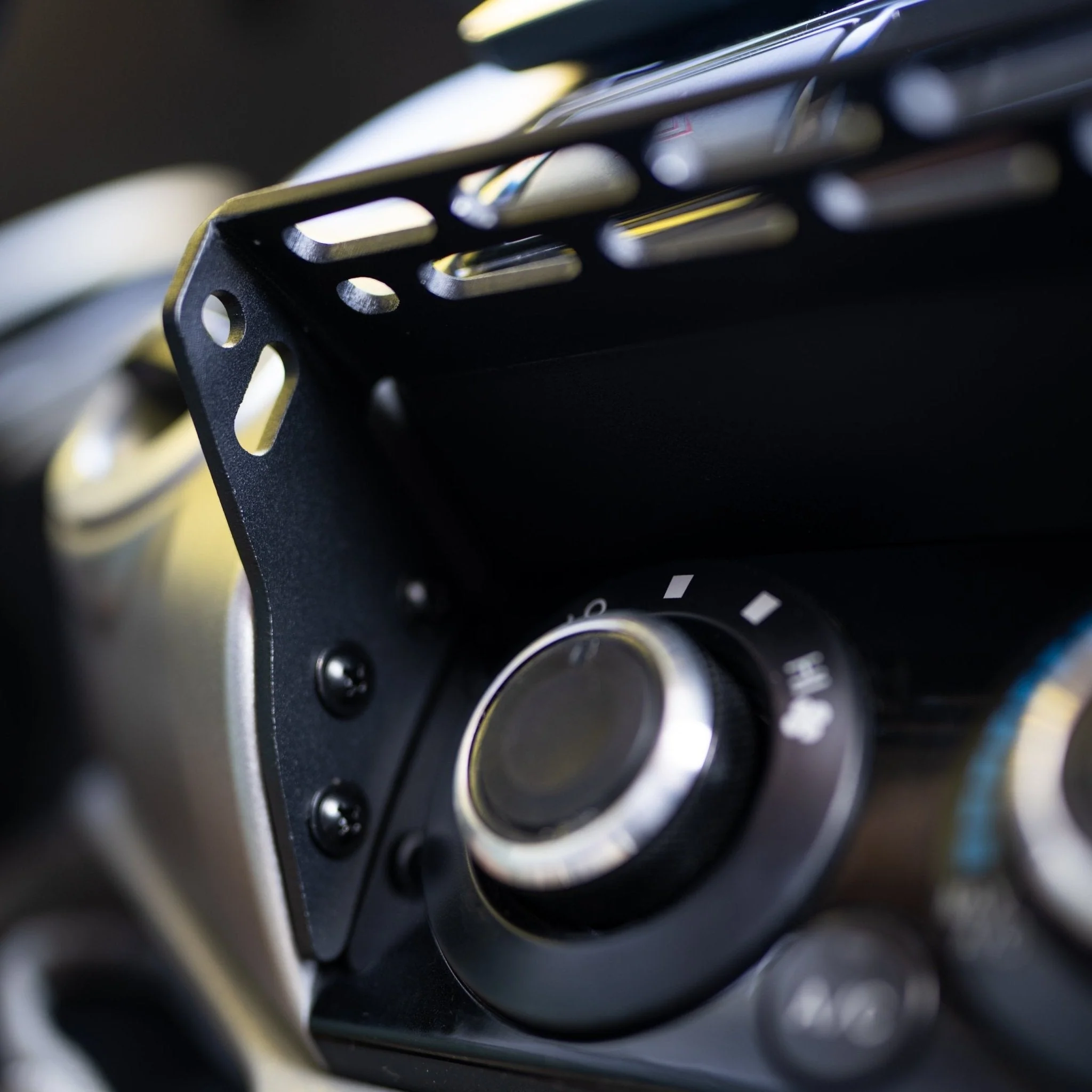2nd Gen Tacoma (05 - 15) Center Console Modular Accessory Dash Mount (MAM) - Image 7