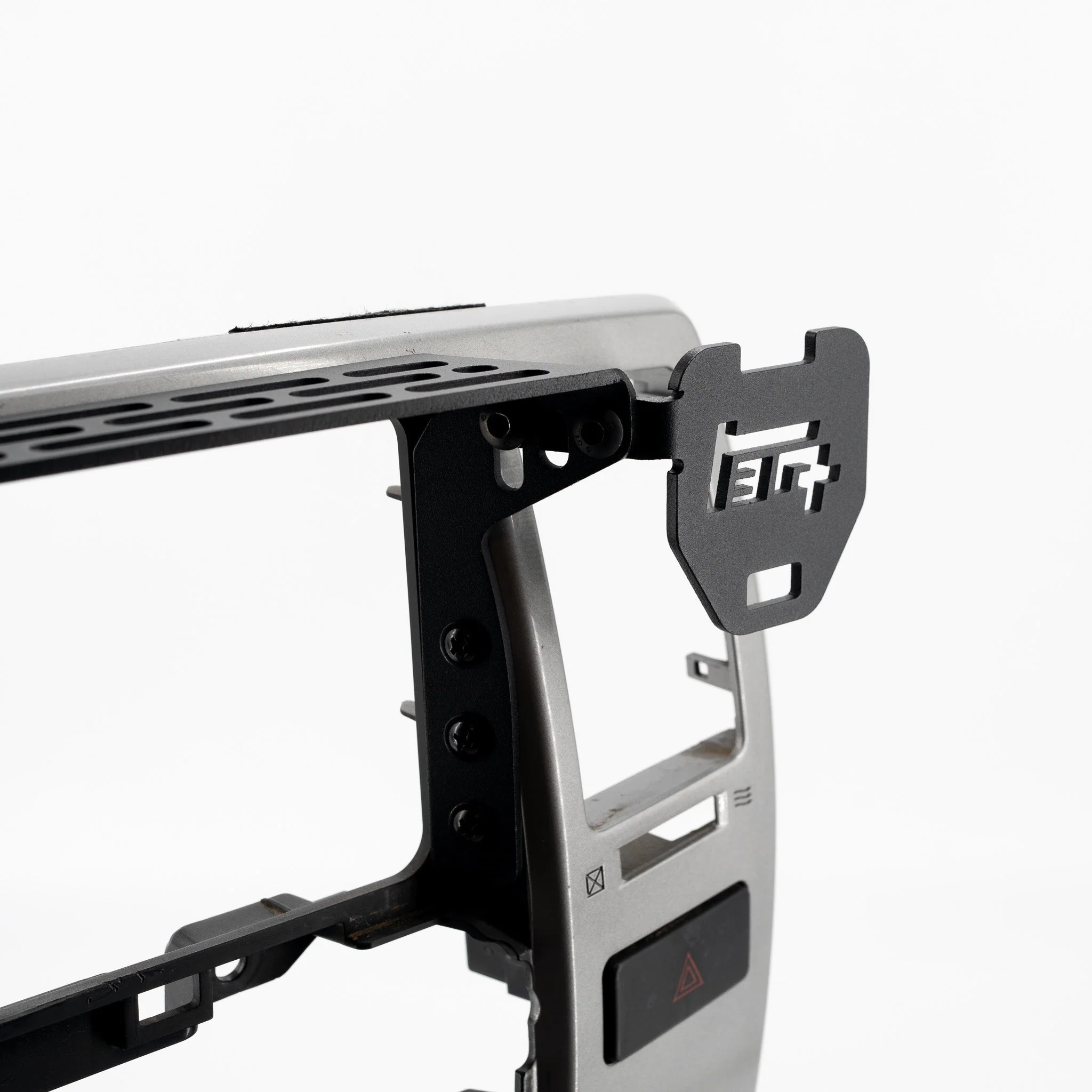 4th Gen 4Runner (03 - 09) Center Console Modular Accessory Dash Mount (MAM) - Image 17