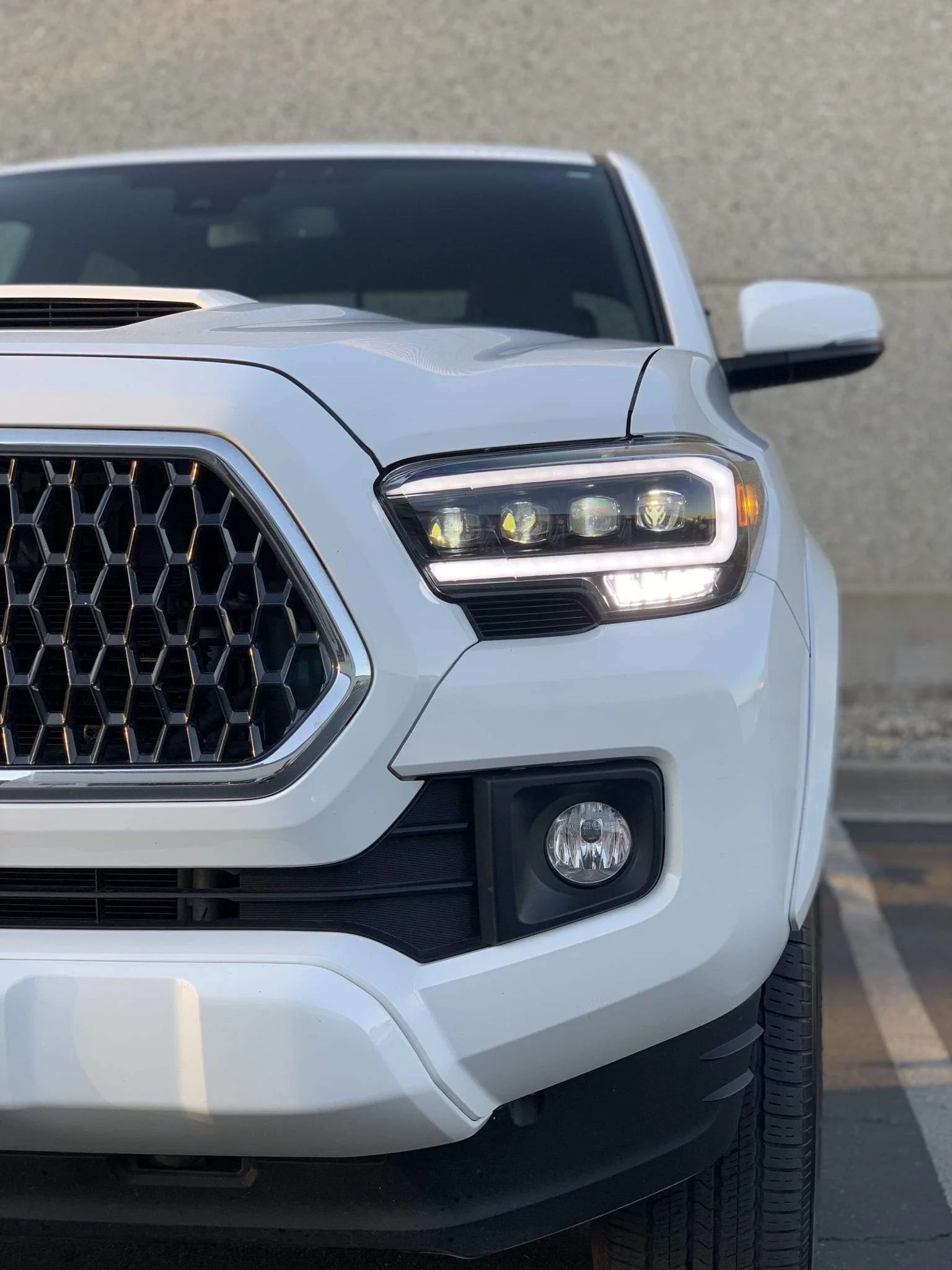AlphaRex NOVA-Series LED Projector Headlights Alpha-Black 2016+ Toyota Tacoma - Image 3