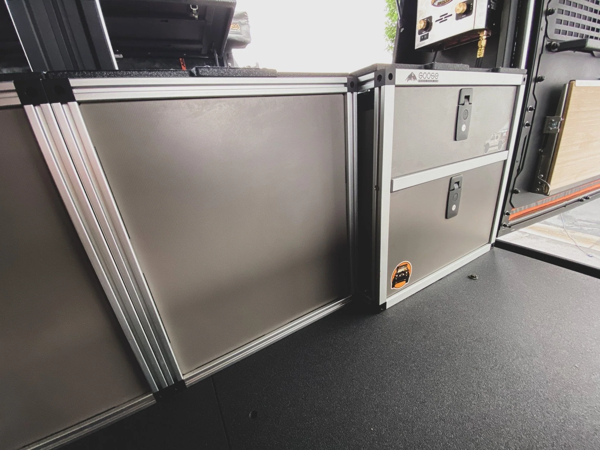 Alu-Cab Alu-Cabin Canopy Camper - Toyota Tundra 2022-Present 3rd Gen. - Middle Utility Module - 6'5" Bed