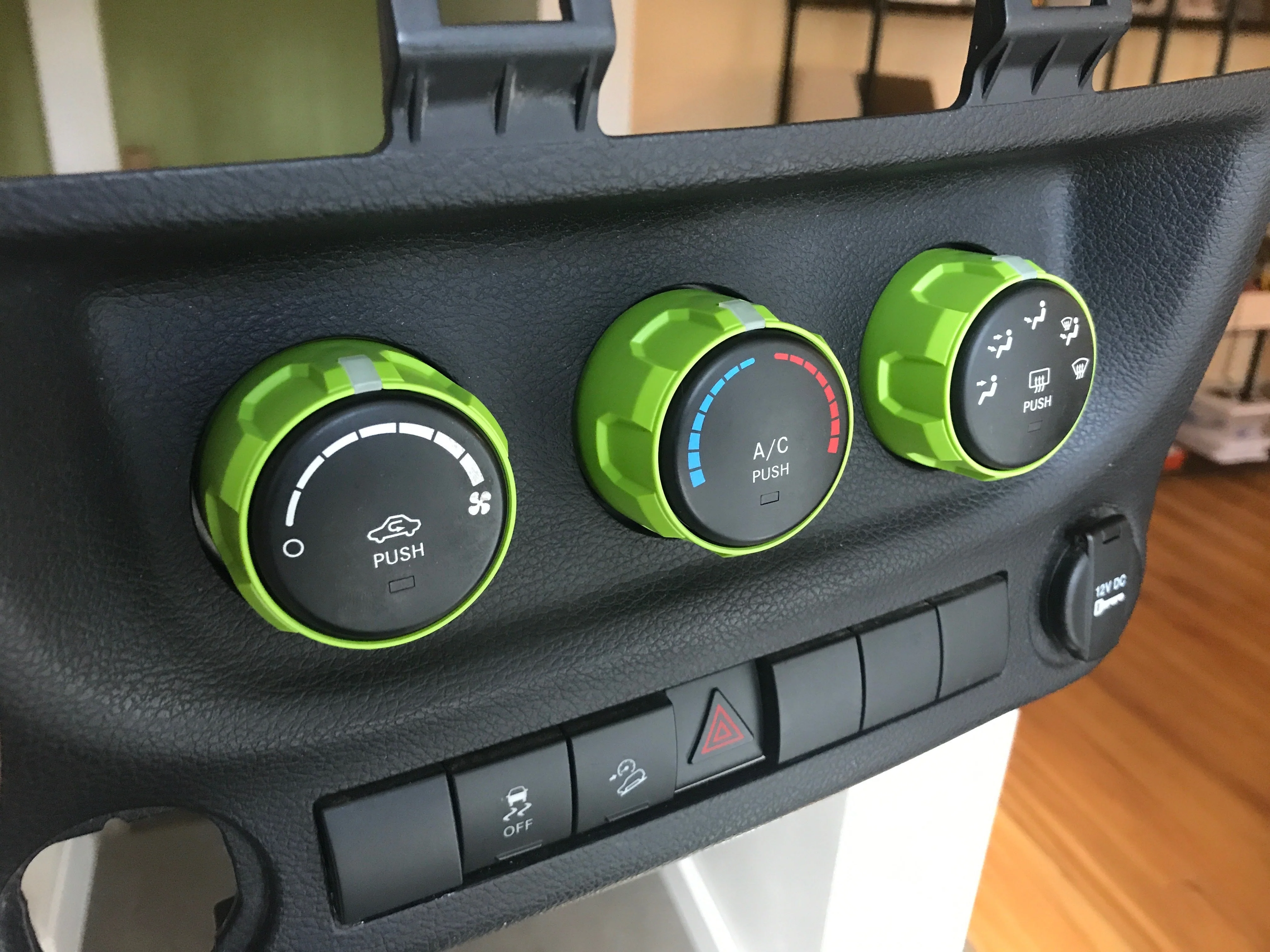Climate Knobs (2011-2018 Wrangler JK) - GECKO - Image 3