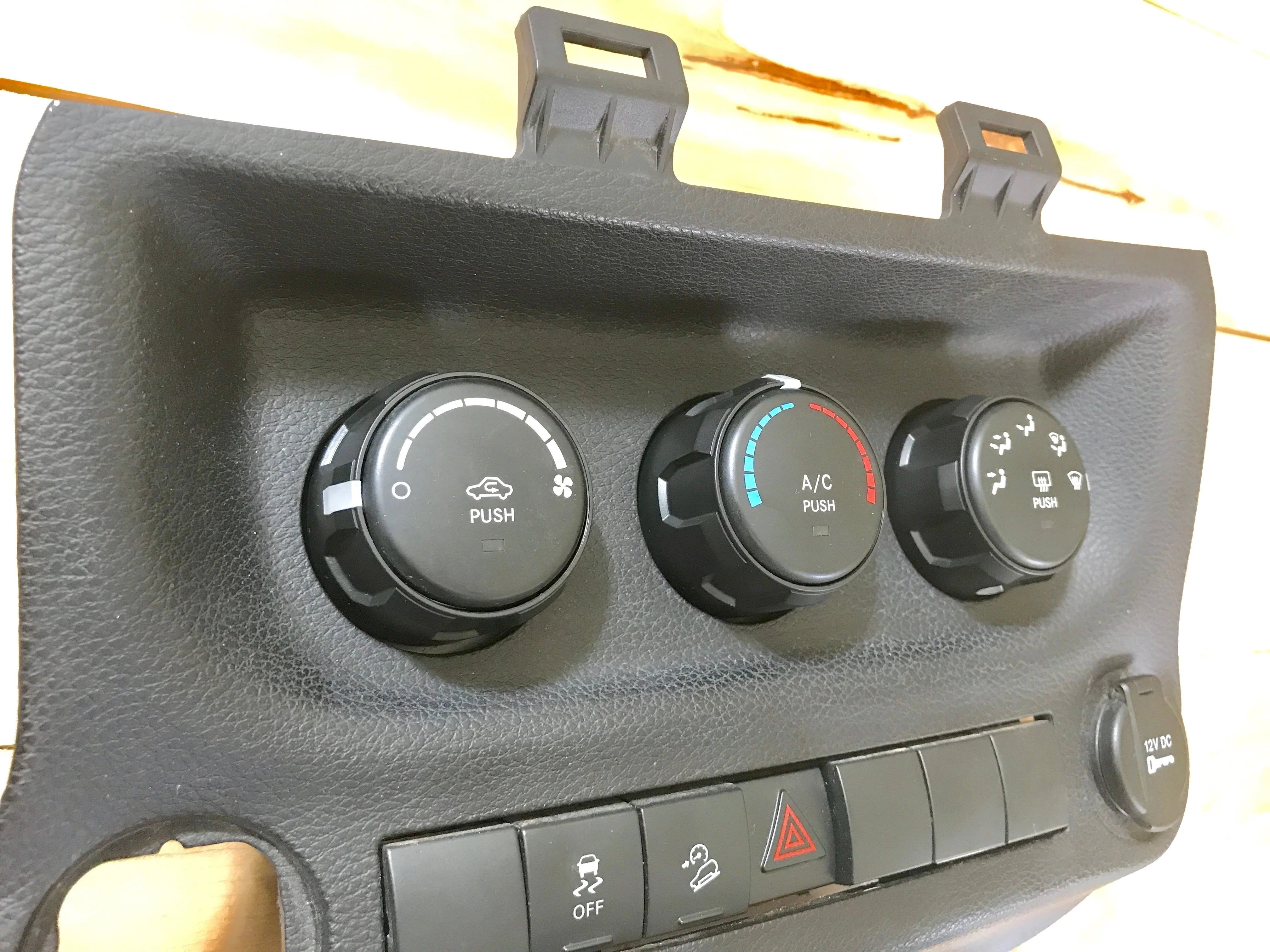Climate Knobs (2011-2018 Wrangler JK) - GECKO - Image 5