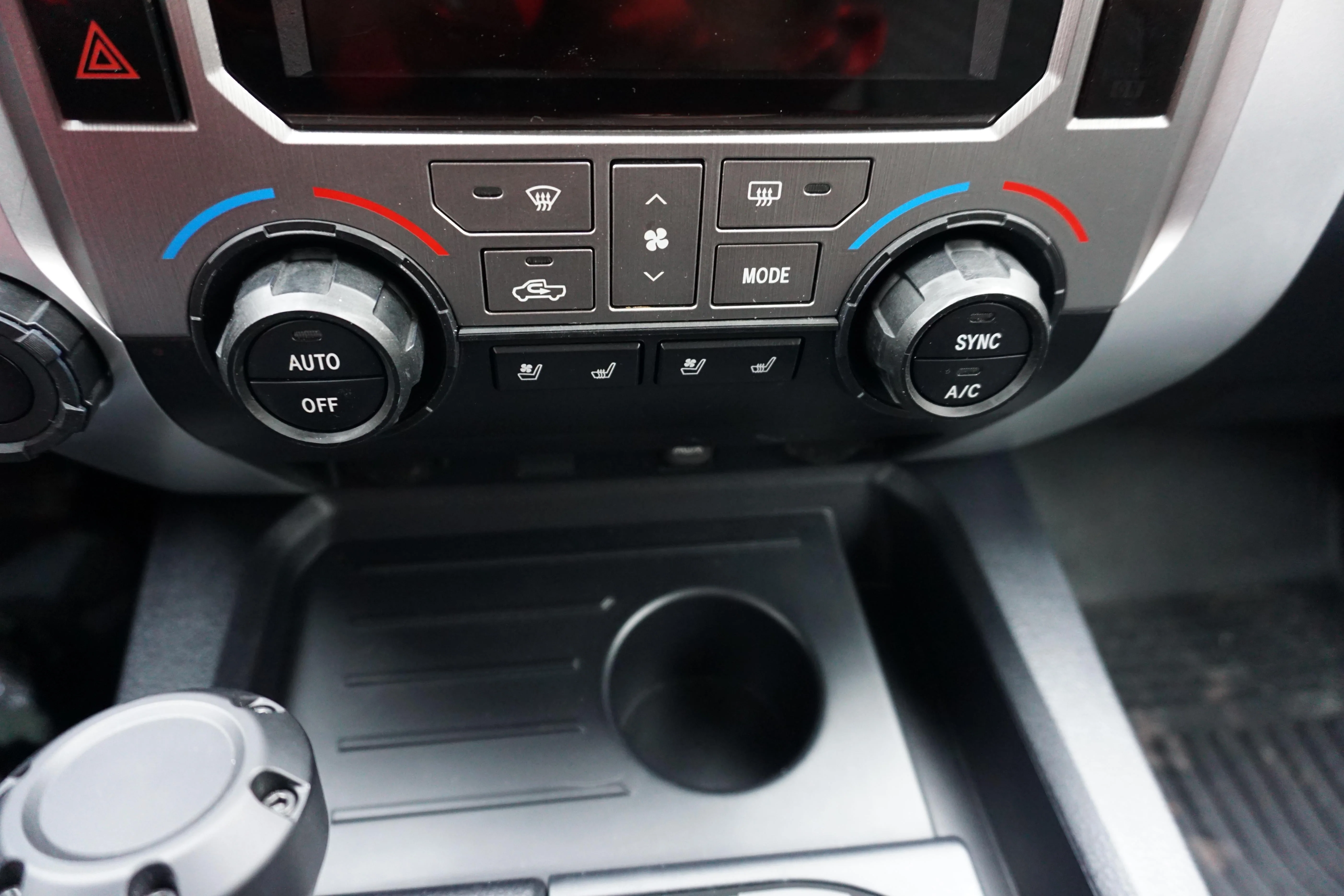 Climate Knobs (2014-2021 Tundra Dual Zone) - 2 PACK - VOODOO BLUE - Image 3