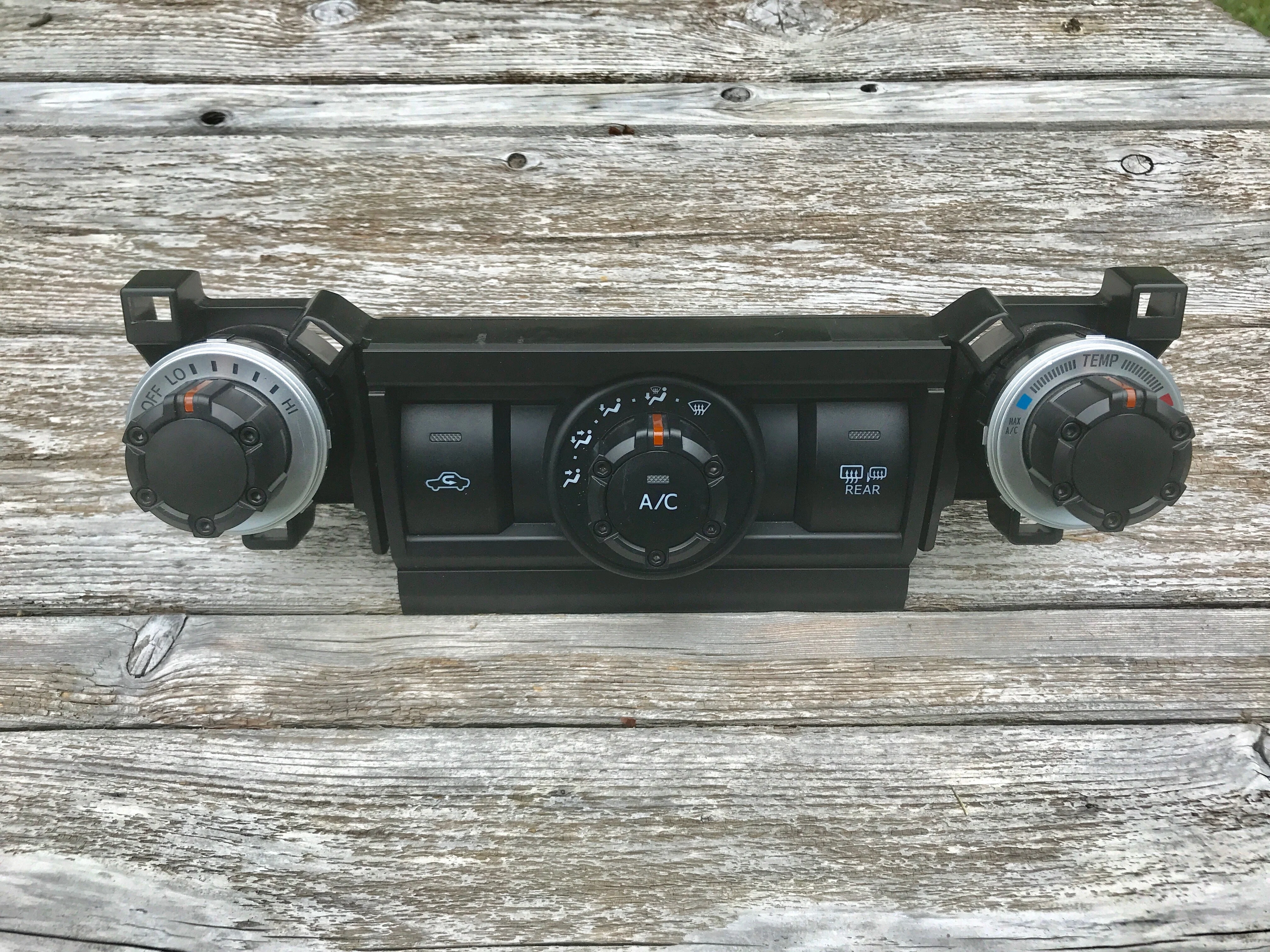 Climate Knobs (5th Gen 4Runner) - BLACK - Image 6