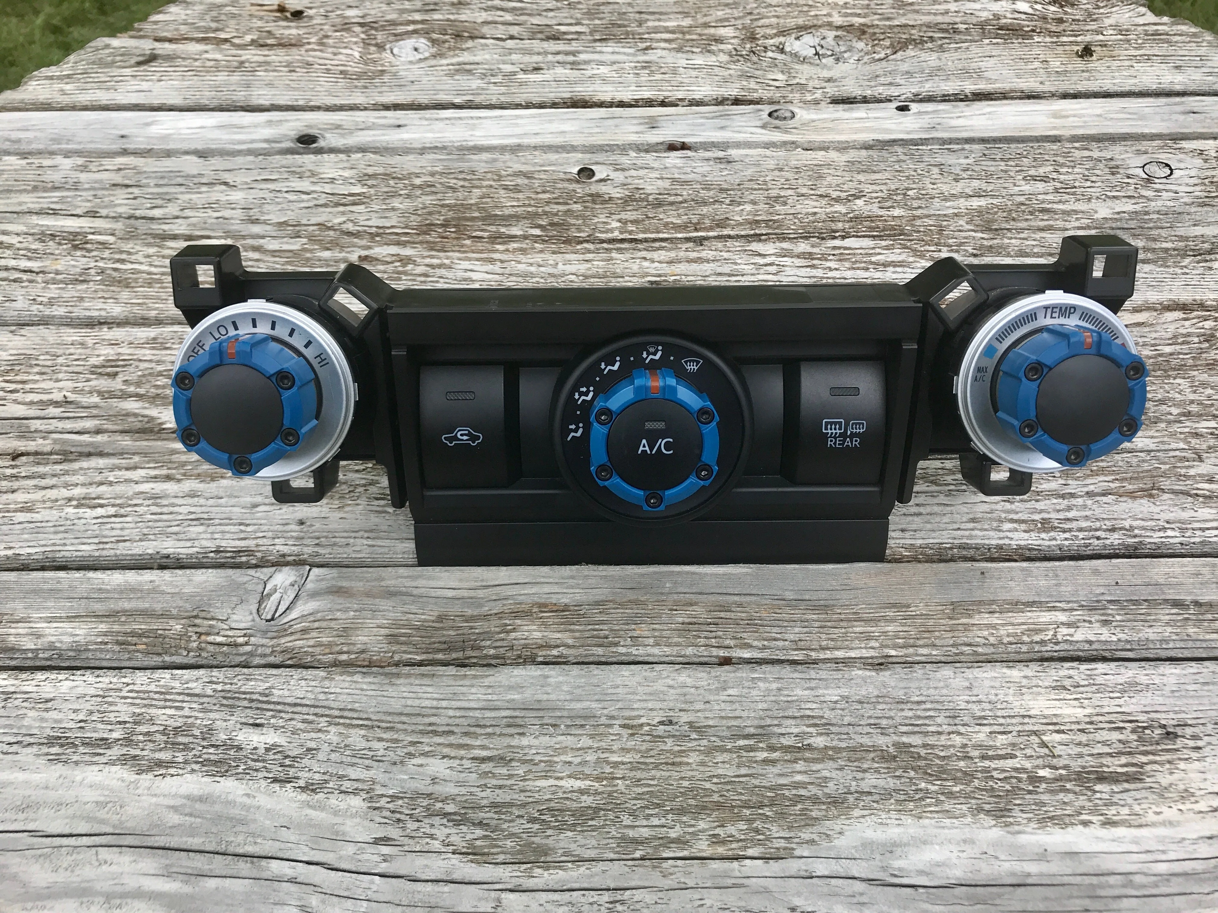 Climate Knobs (5th Gen 4Runner) - VOODOO BLUE - Image 3