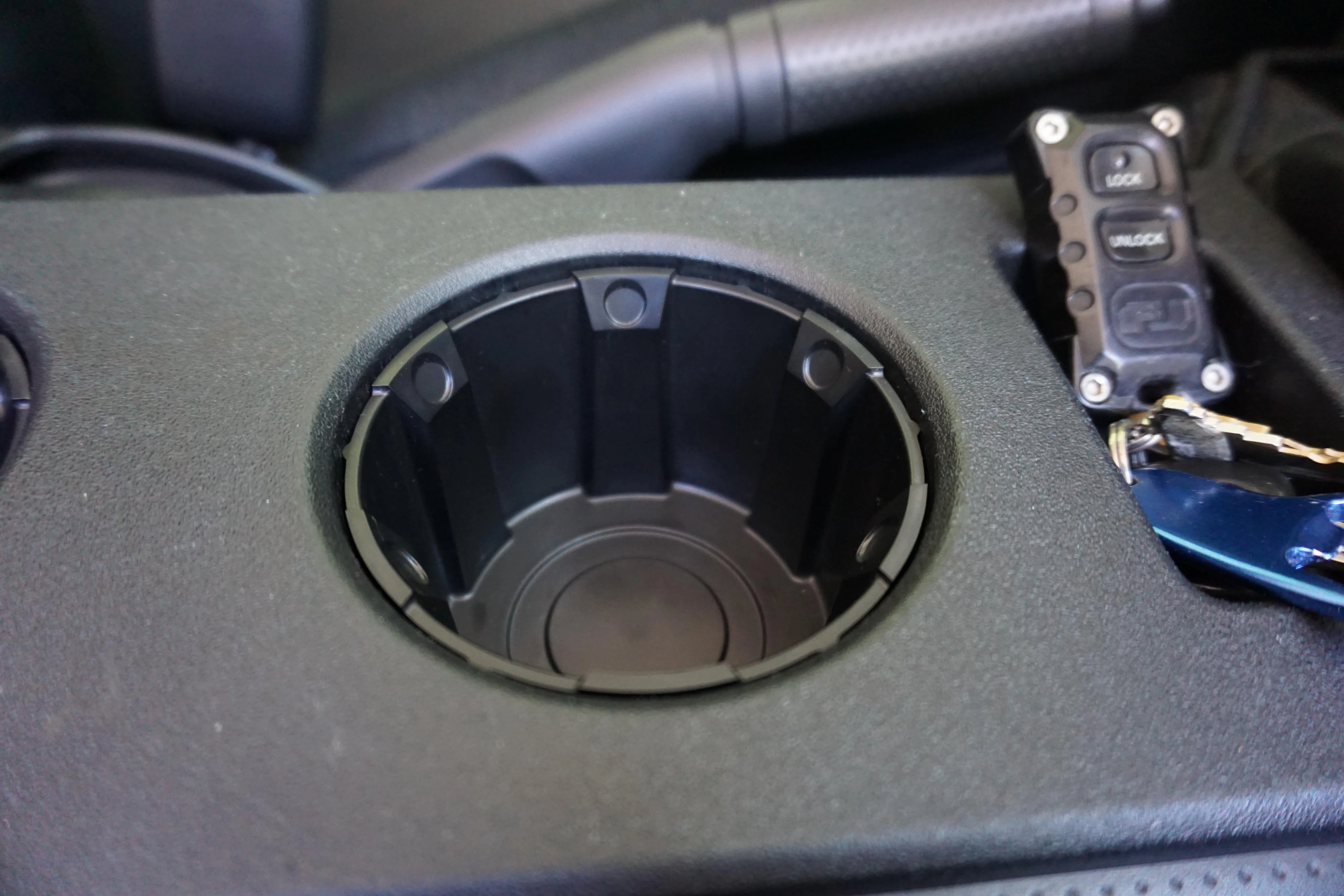 Cup Holder Insert (FJ Cruiser) - SUN FUSION YELLOW - Image 4