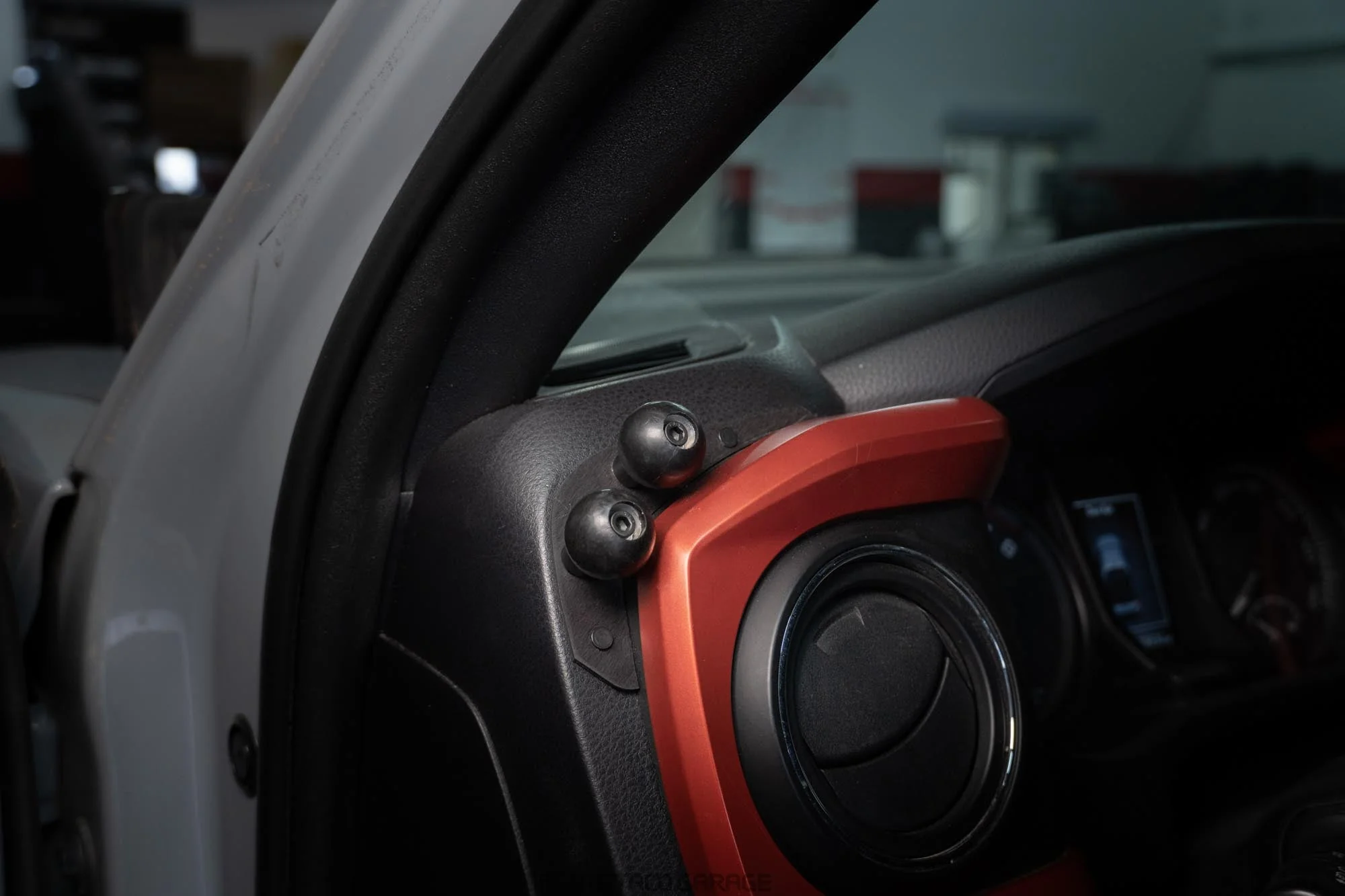 Driver Side Dash Mount (DDM) - Image 11