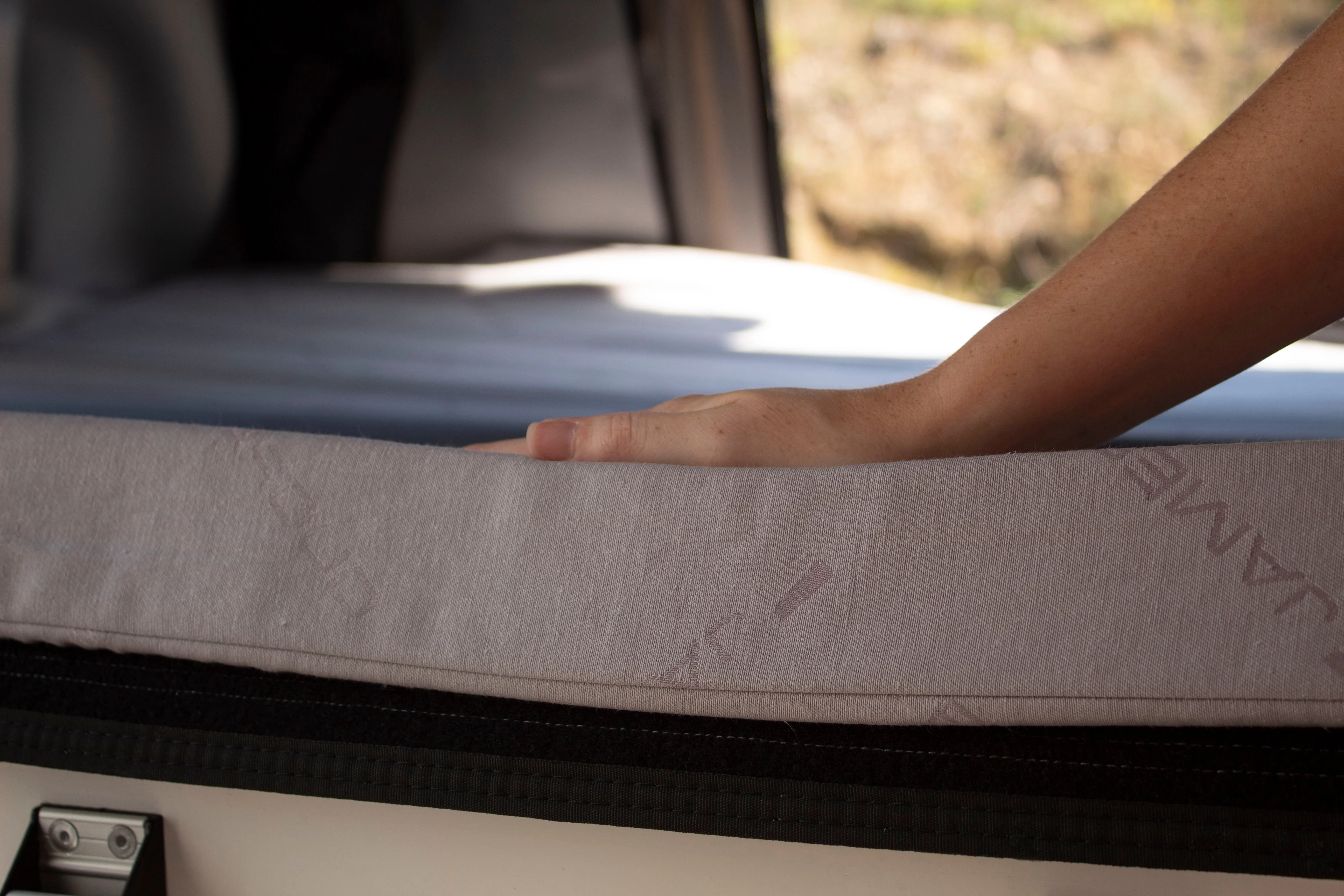 James Baroud Anti-Condensation Pad - Image 4
