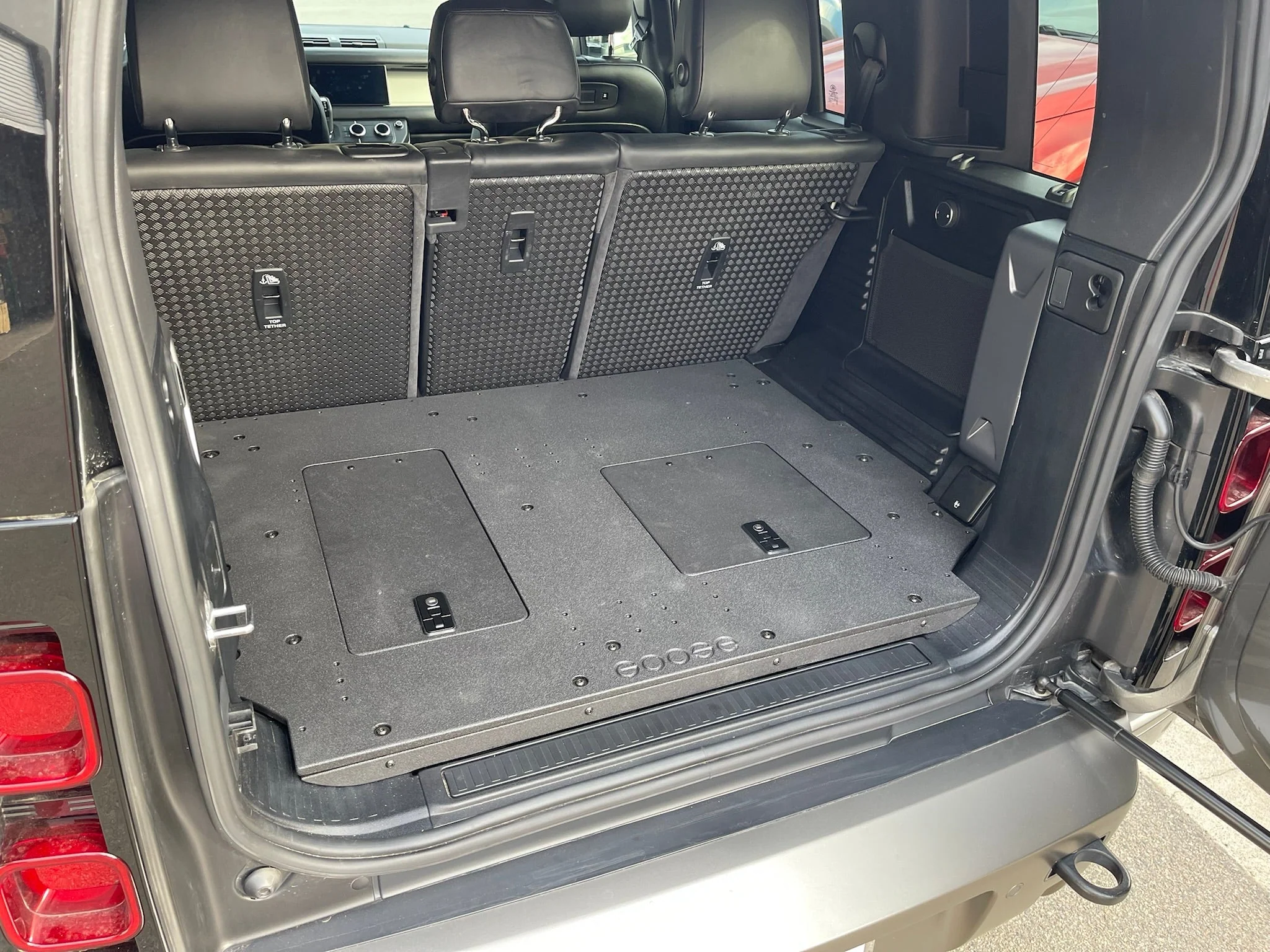 Land Rover Defender 2020-Present L663 - Rear Plate System - Image 3