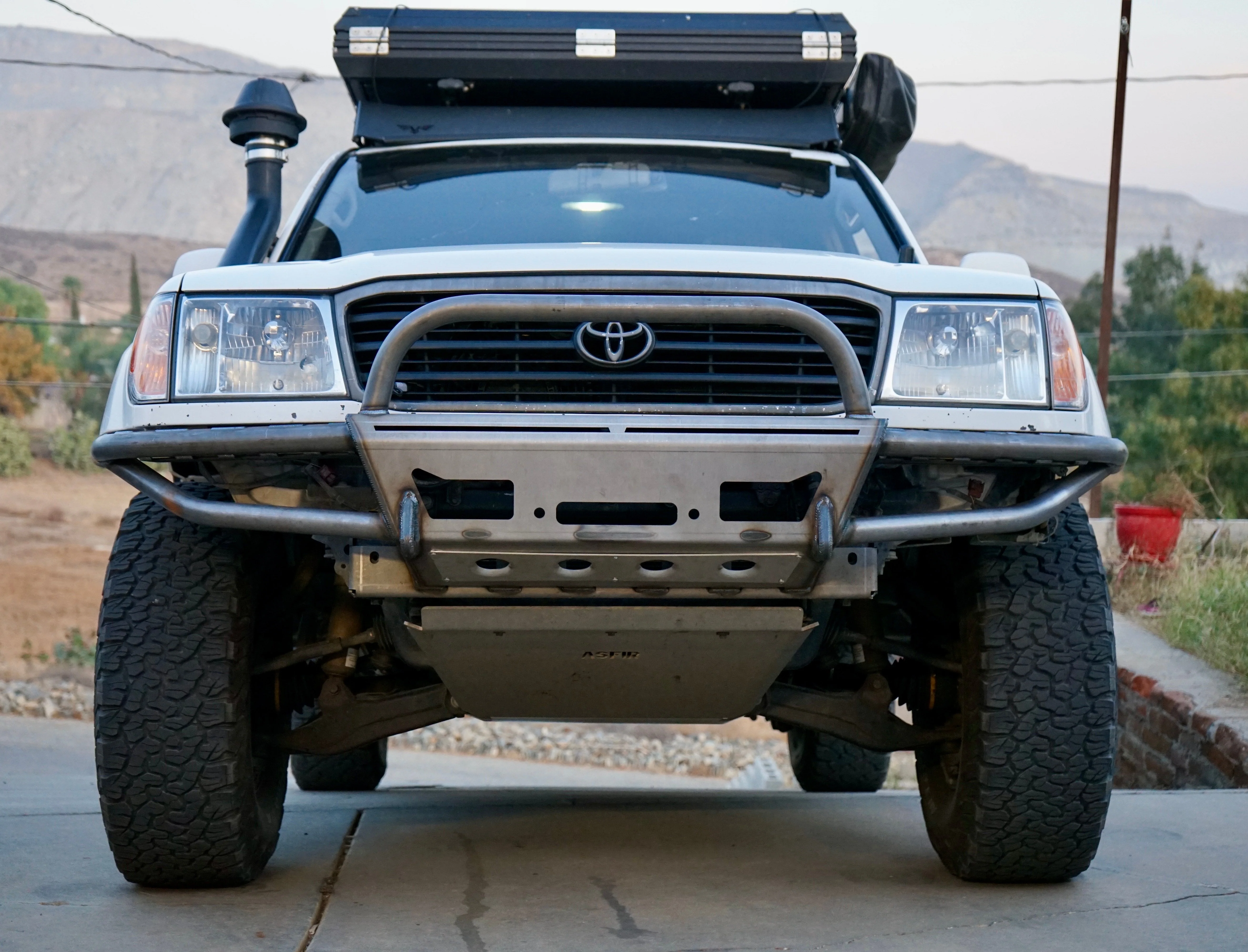 Lexus LX470 Front Bumper High Clearance STRYKER 100 - DIY KIT (1998 - 2007) - Image 6