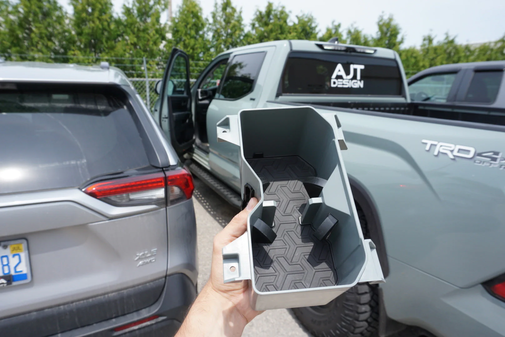 Oversize Cup Holder (2022+ Tundra) - LUNAR ROCK - Image 7