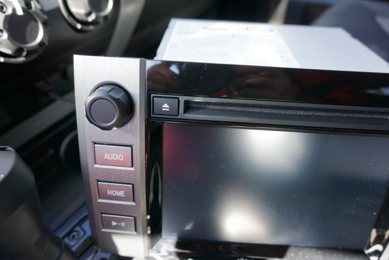Radio Knobs (2014-2019 Tundra) - WHITE - Image 4