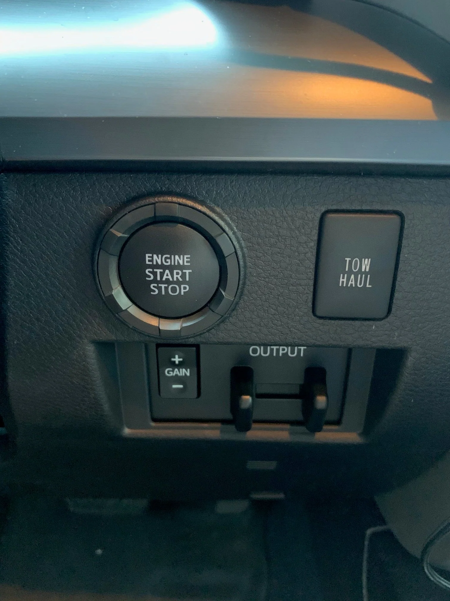 Start Button Ring + 4x4 Knob (2016-2023 Tacoma / 2020-2021 Tundra) - LUNAR ROCK - Image 8