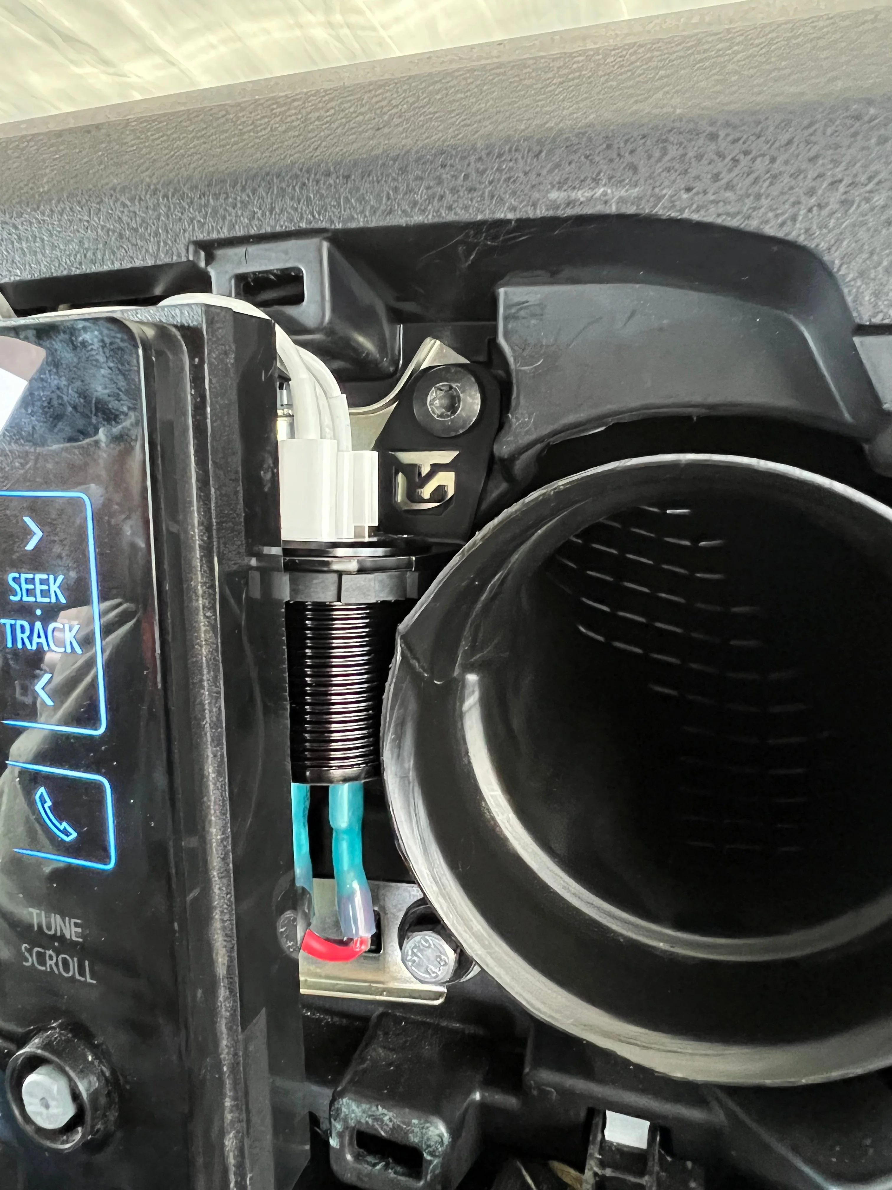 Stealth Power Port for 3rd Gen Toyota Tacoma (2016+) - Image 6