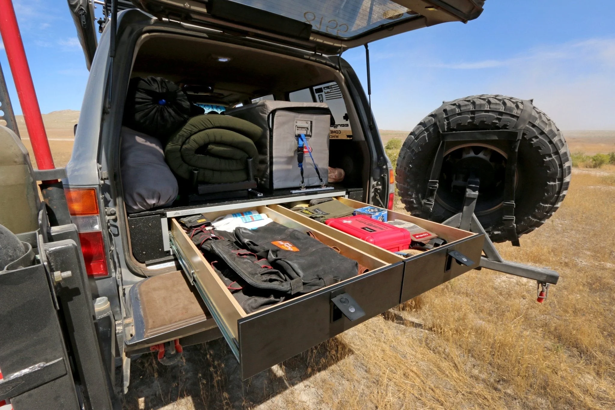 Stealth Sleep and Storage Package for Toyota Land Cruiser 1991-1997 80 Series - 43-3/8" W x 8" H x 40" D - Image 11