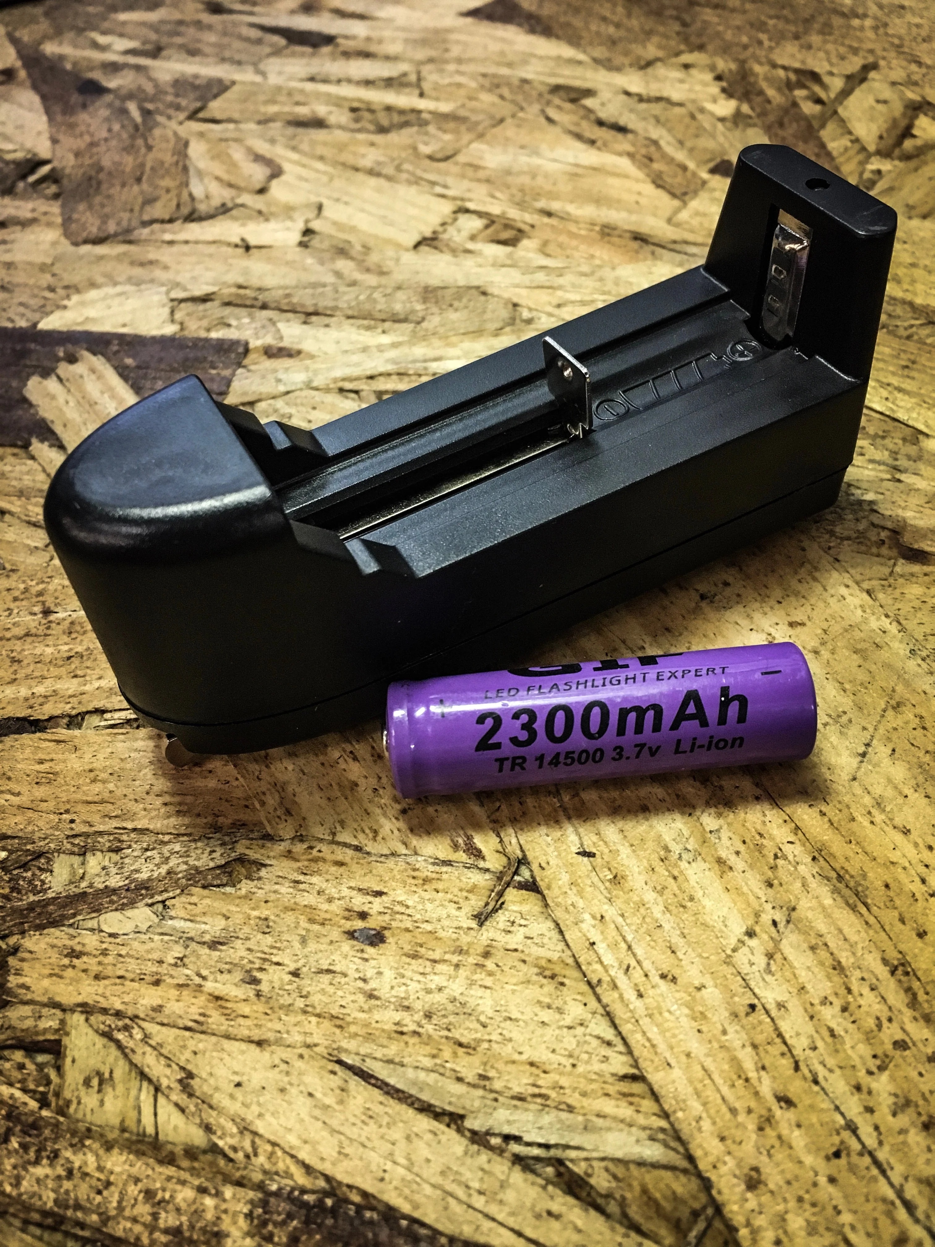 Three Function Rechargeable Flashlight - Image 3
