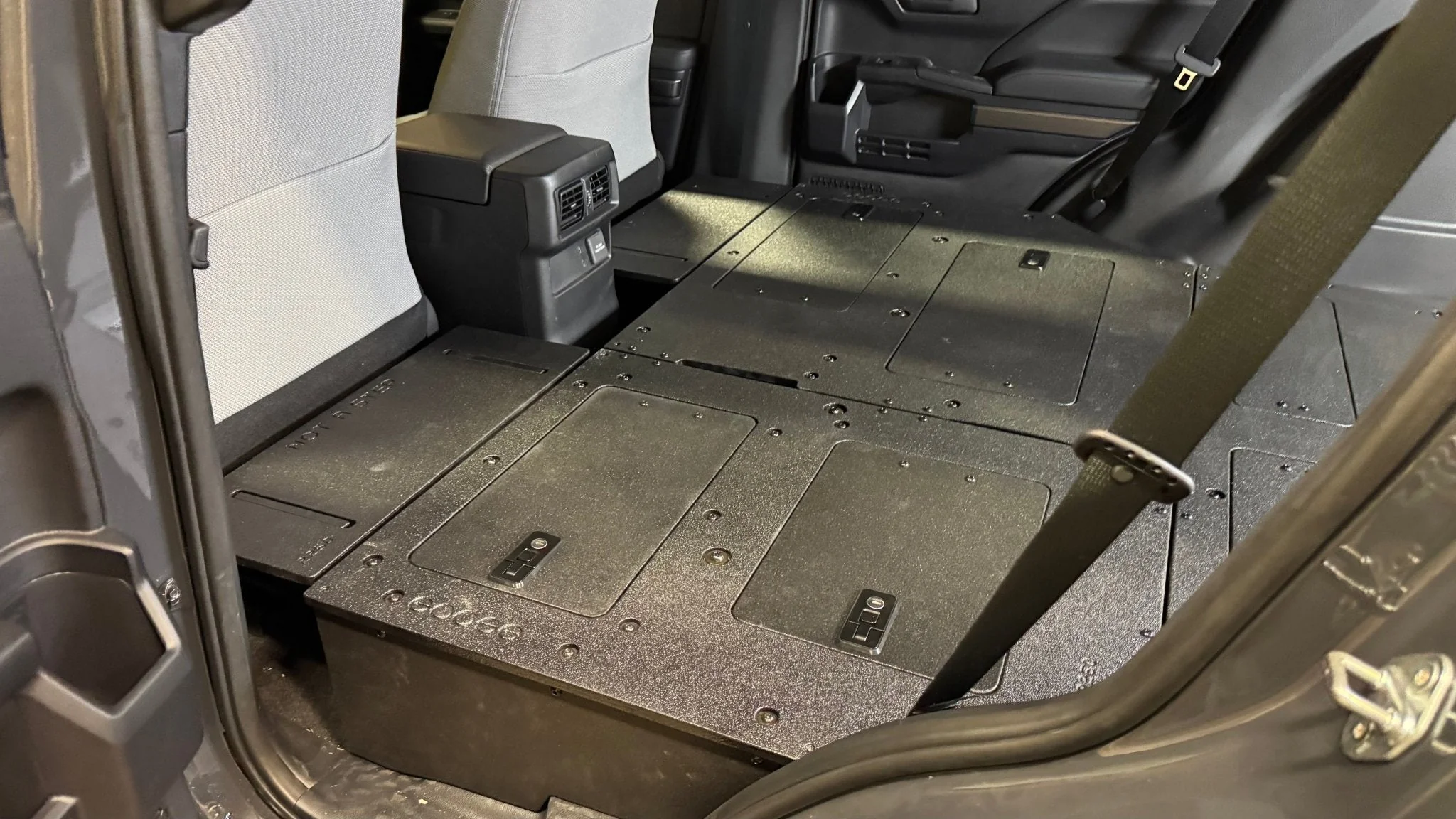 Toyota - 4Runner - 2025-Present - 6th Gen - Explore Series - Seat Delete Plate System - Plate Based - Non-Hybrid - Non-Third Row Vehicles - Image 7