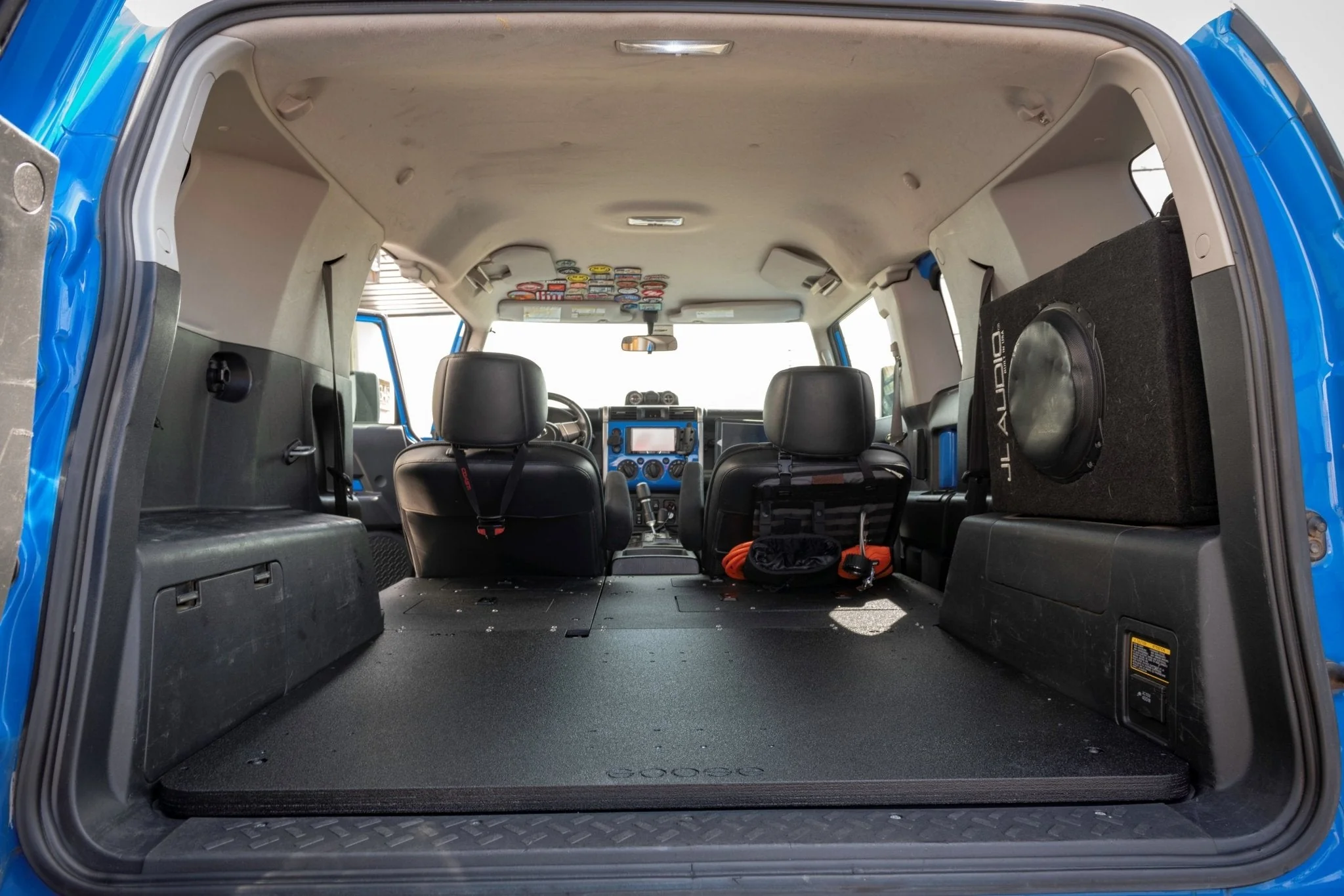Toyota FJ Cruiser 2006-2014 - Second Row Seat Delete Plate System - Image 2