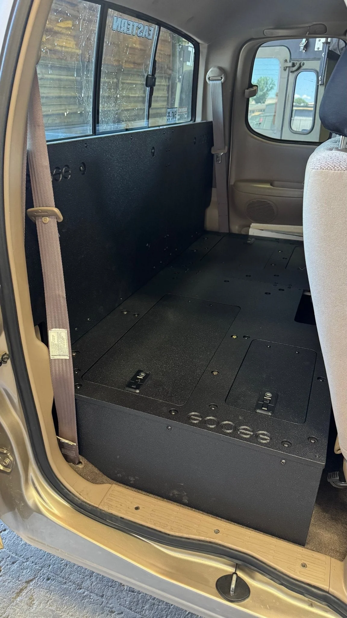 Toyota - Tundra - 2000-2006 - 1st Gen - Access Cab - Explore Series - Seat Delete Plate System - Second Row - 100% - Image 7
