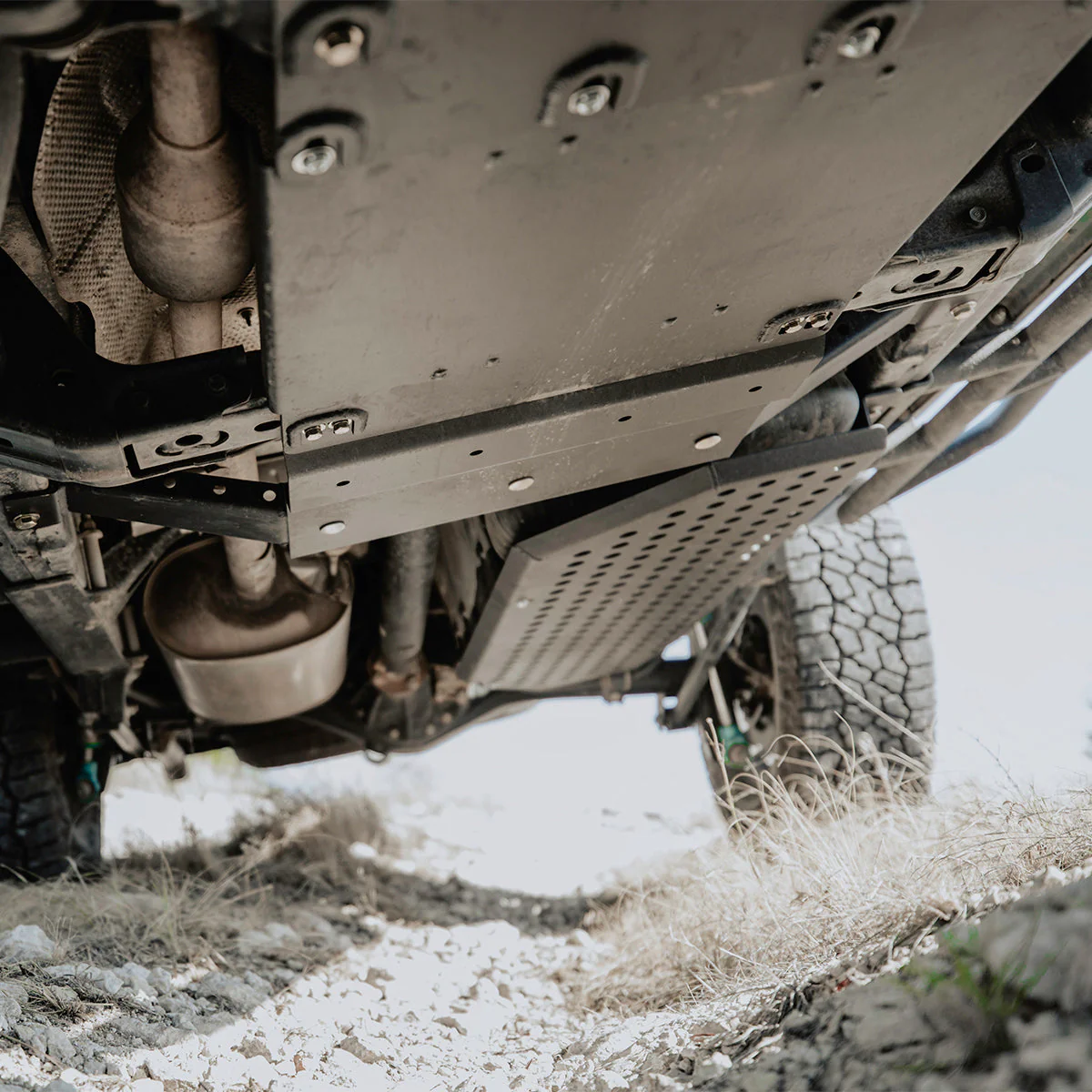 Transfer Skid Plate For 2010-2014 Toyota FJ Cruiser - Image 3