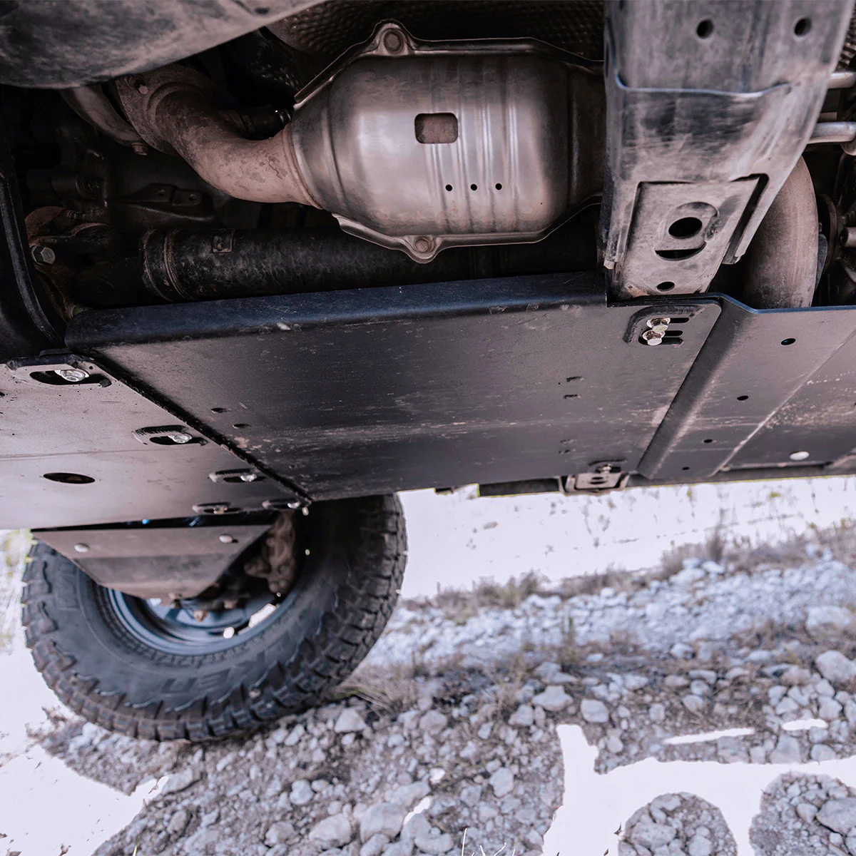 Transmission Skid Plate For 2007-2014 Toyota FJ Cruiser - Image 4